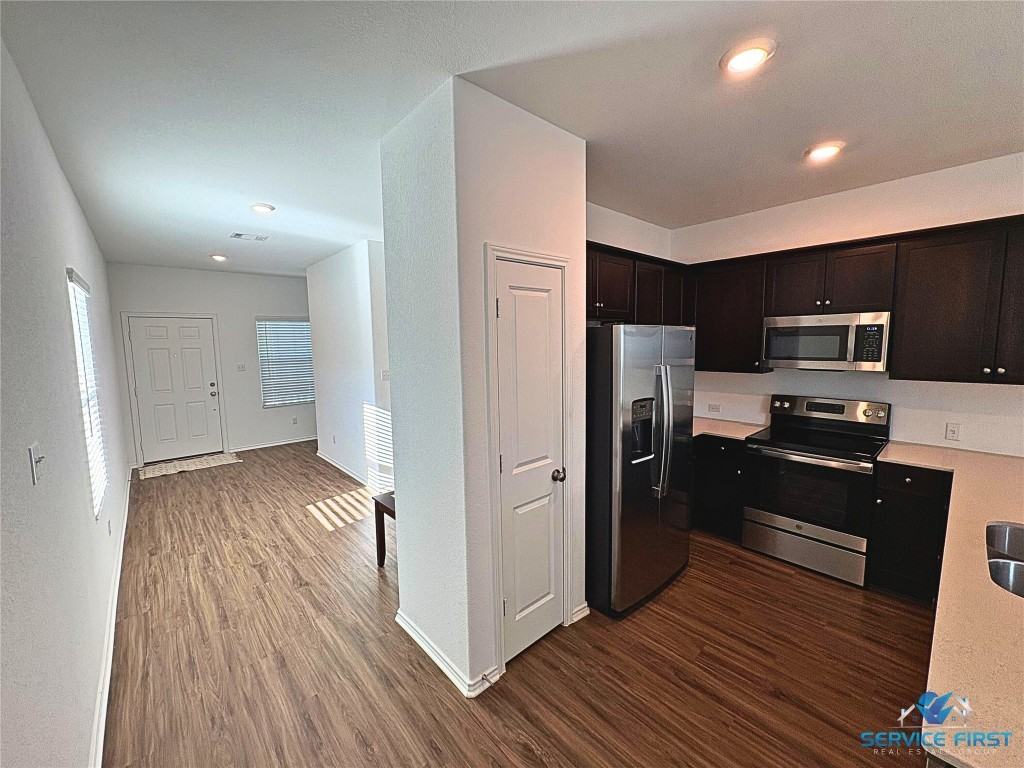 124 Rooster Way #124 - Photo 3 of 29