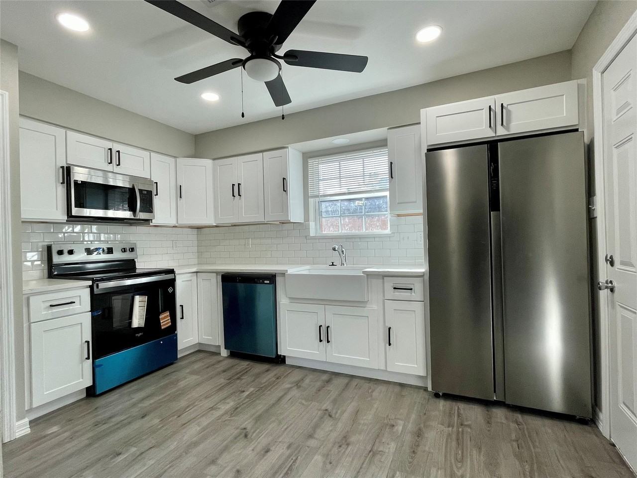 4600 39th Street East #4600 - Photo 2 of 14