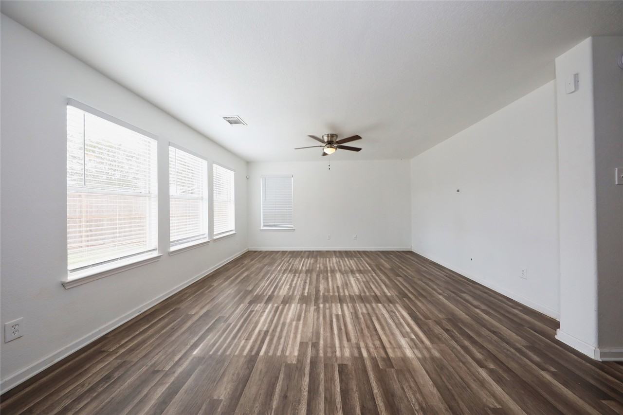 3802 Harris Mills Drive #3802 - Photo 2 of 27