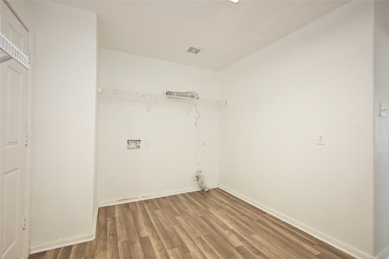 3802 Harris Mills Drive #3802 - Photo 6 of 27