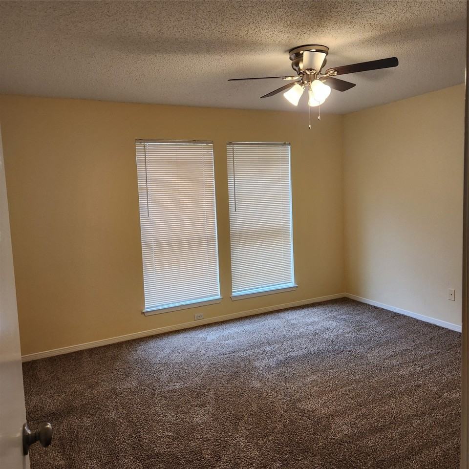 10013 Spring Place Drive #10013 - Photo 5 of 19