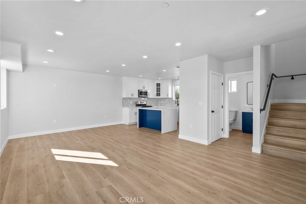 3223 1/2 Lanfranco St #3223 - Photo 4 of 25