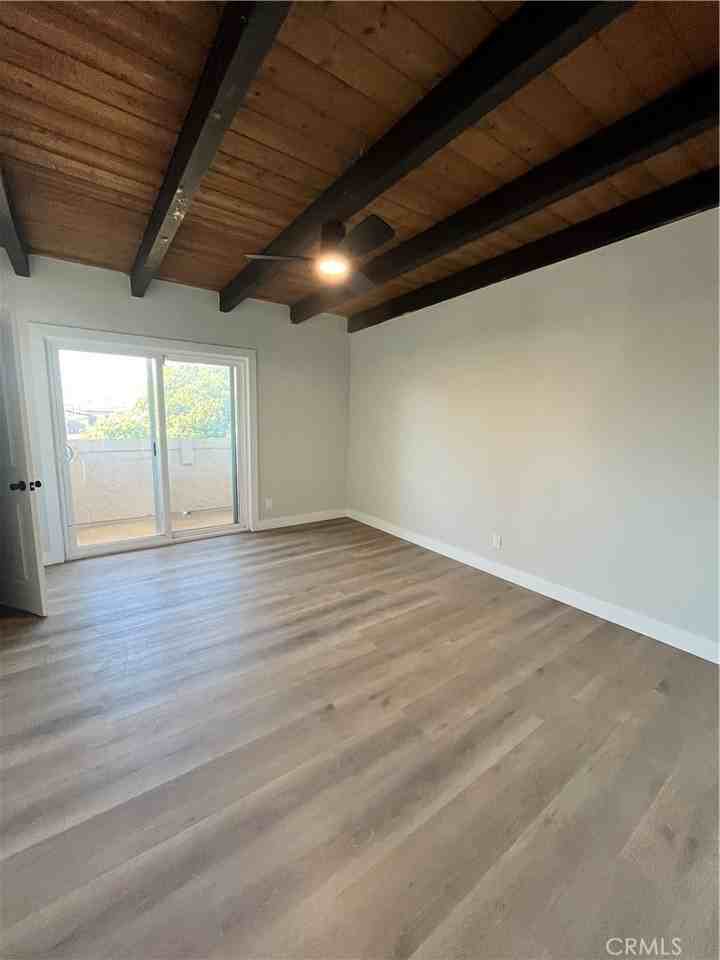 2007 Huntington Lane #2007-3 - Photo 2 of 15