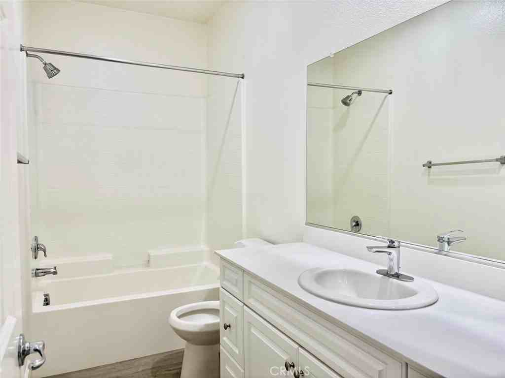 5863 Ginger Drive #5863 - Photo 4 of 23