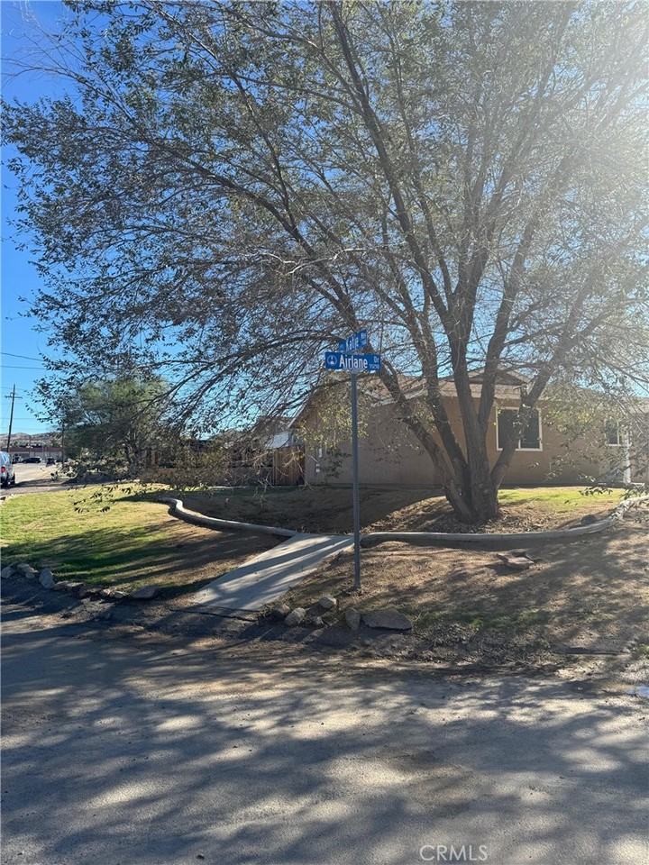 55215 Airlane Drive #55215A - Photo 2 of 23