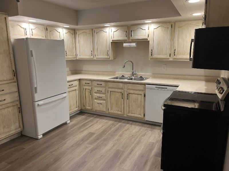 832 Hamilton Street - Photo 2 of 19