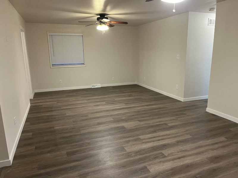 832 Hamilton Street - Photo 5 of 19