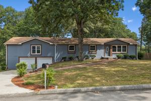 featured image of 102 Warren Court