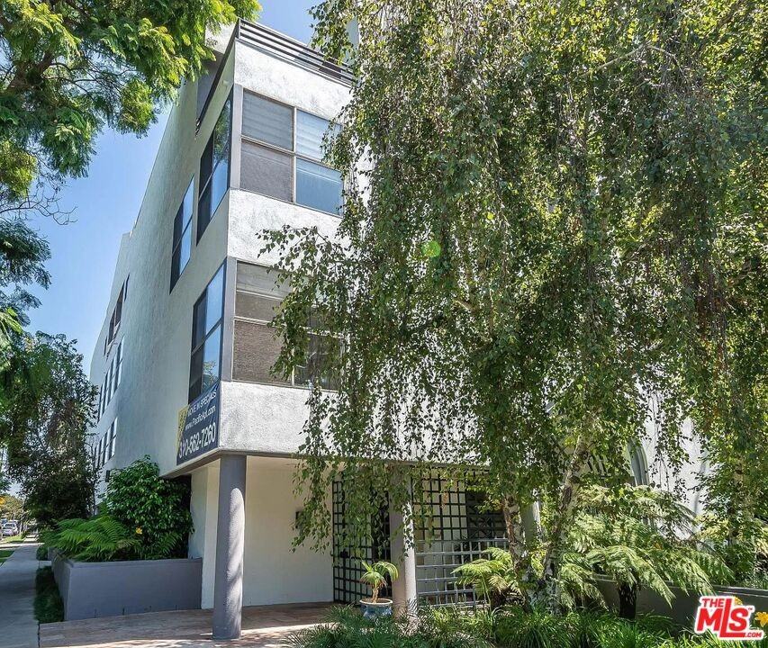 1610 Camden Avenue #1610E - Photo 6 of 11