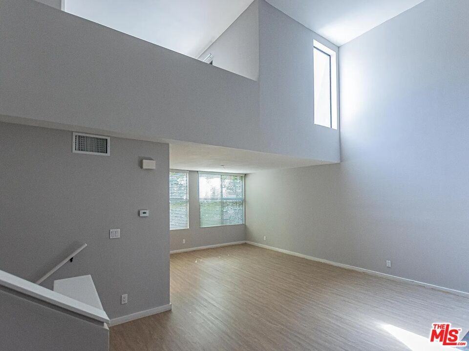 1610 Camden Avenue #1610E - Photo 7 of 11