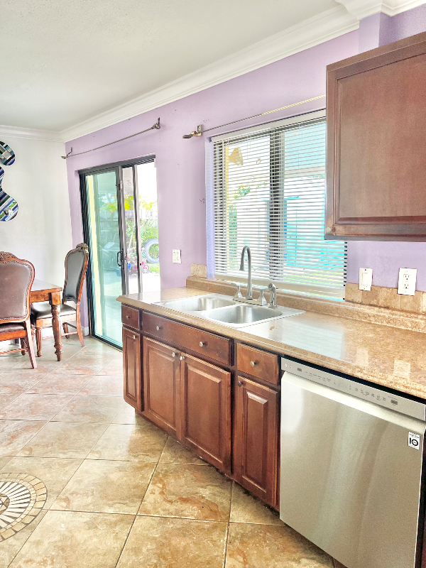 3597 Holiday Road - Photo 4 of 6