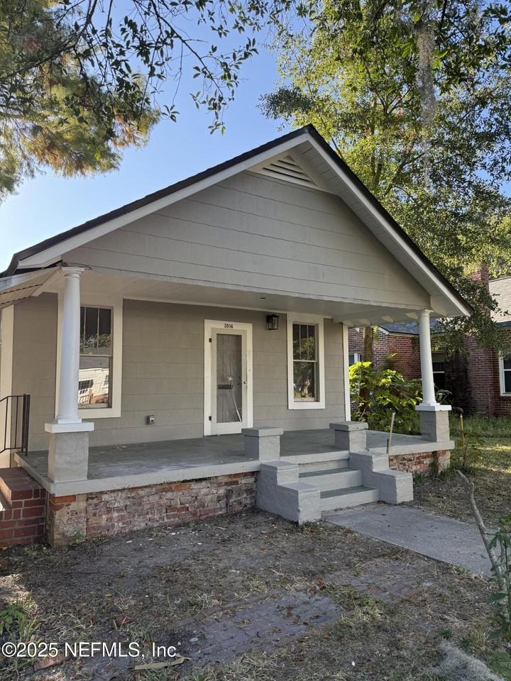 3816 Boone Park Avenue #3816 - Photo 3 of 10