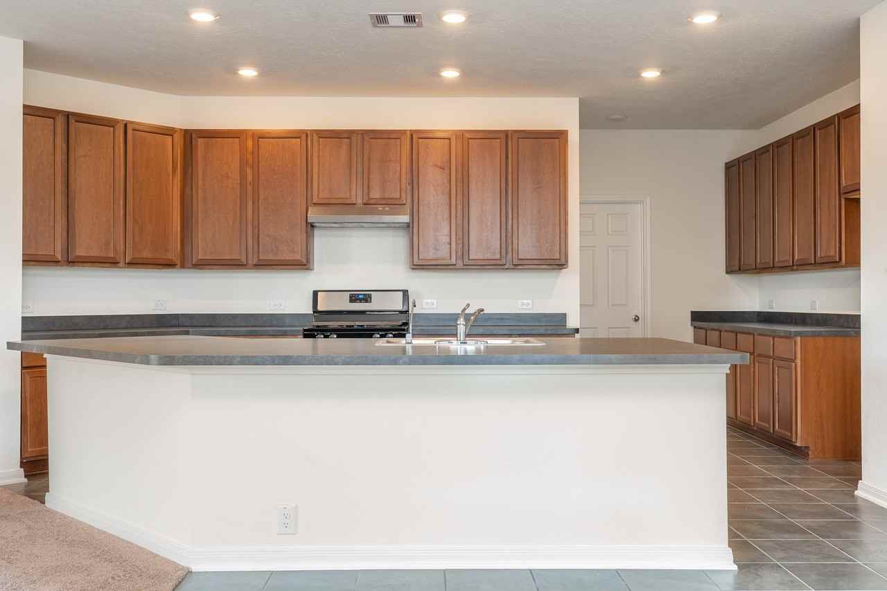 6120 Whitewing Rd #6120 - Photo 3 of 35