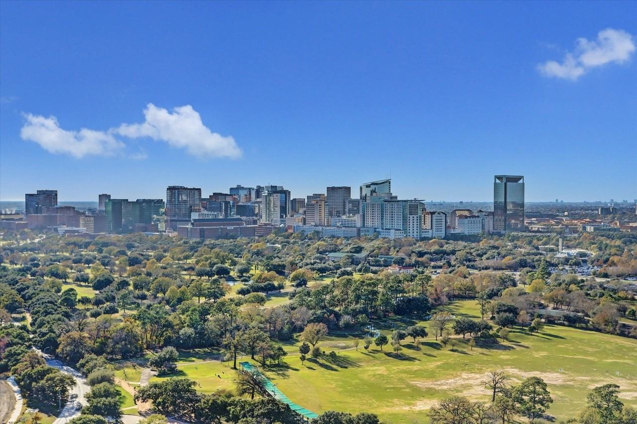 1711 Old Spanish Trail