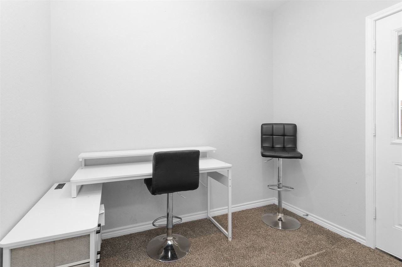 286 Westchase #286 - Photo 2 of 29