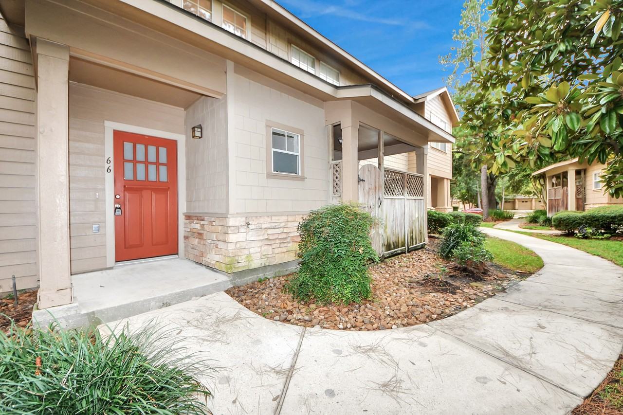 66 Scarlet Woods Court #66 - Photo 2 of 40