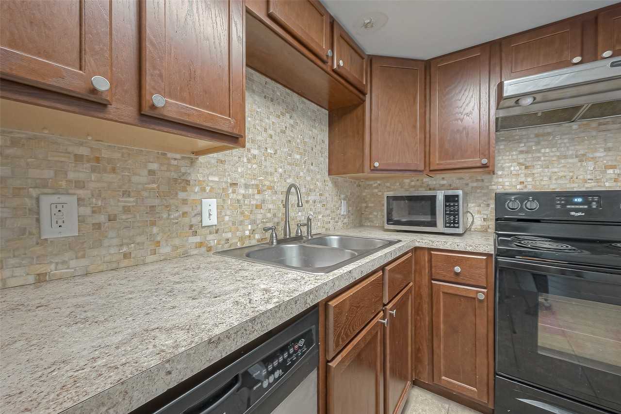 3758 Tanglewilde Street #3758-2 - Photo 2 of 23