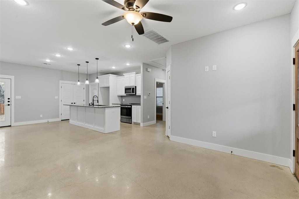 116 West Harrison Street #116