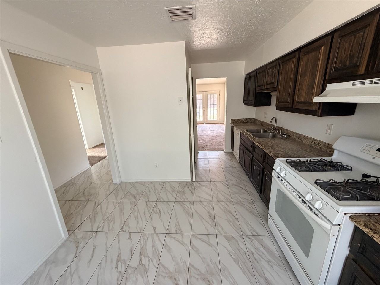 1927 Oakwell Lane #1927 - Photo 7 of 16