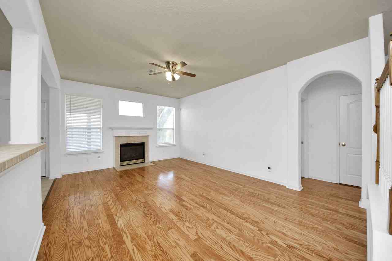 13114 Oak Ledge Drive #13114 - Photo 7 of 42