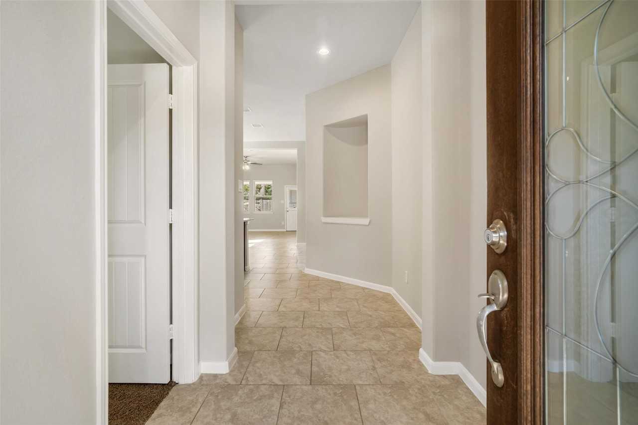 2722 Kaman Lane #2722 - Photo 2 of 26