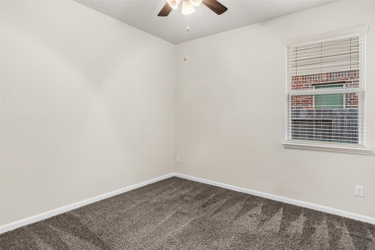 2722 Kaman Lane #2722 - Photo 7 of 26