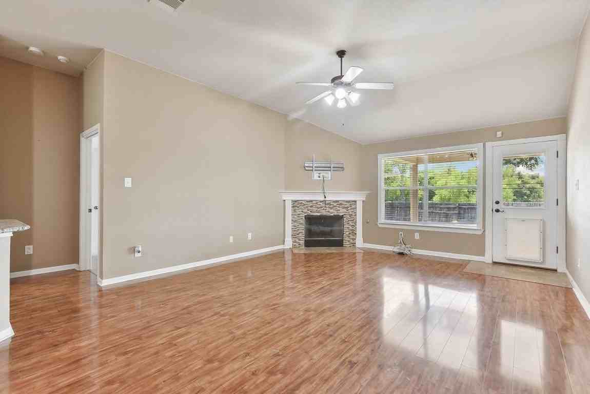 217 Newport Landing Place #217 - Photo 6 of 30