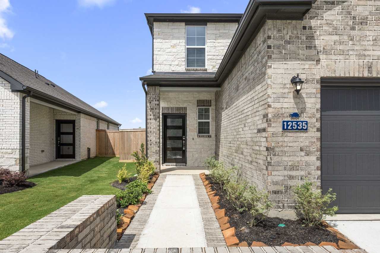 12535 Llano Estacado Dr #12535 - Photo 4 of 31