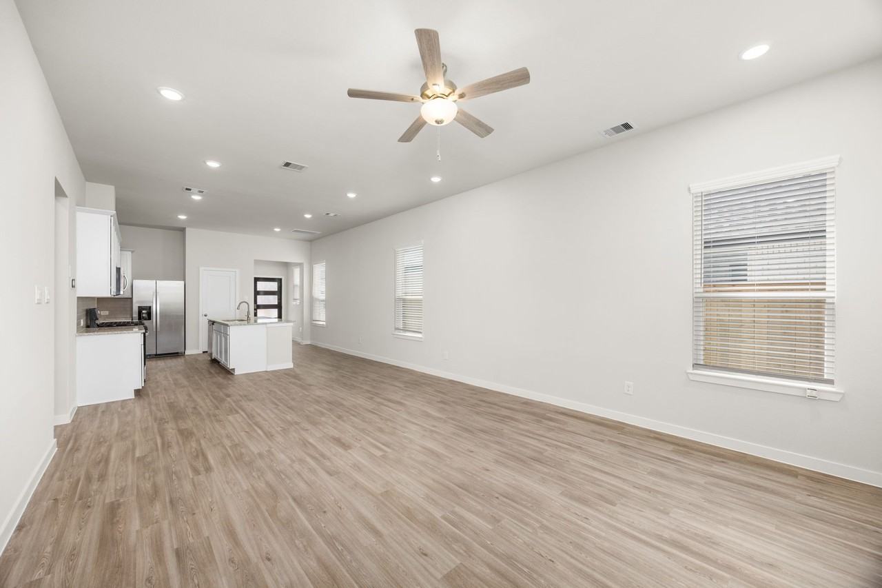 12535 Llano Estacado Dr #12535 - Photo 6 of 31