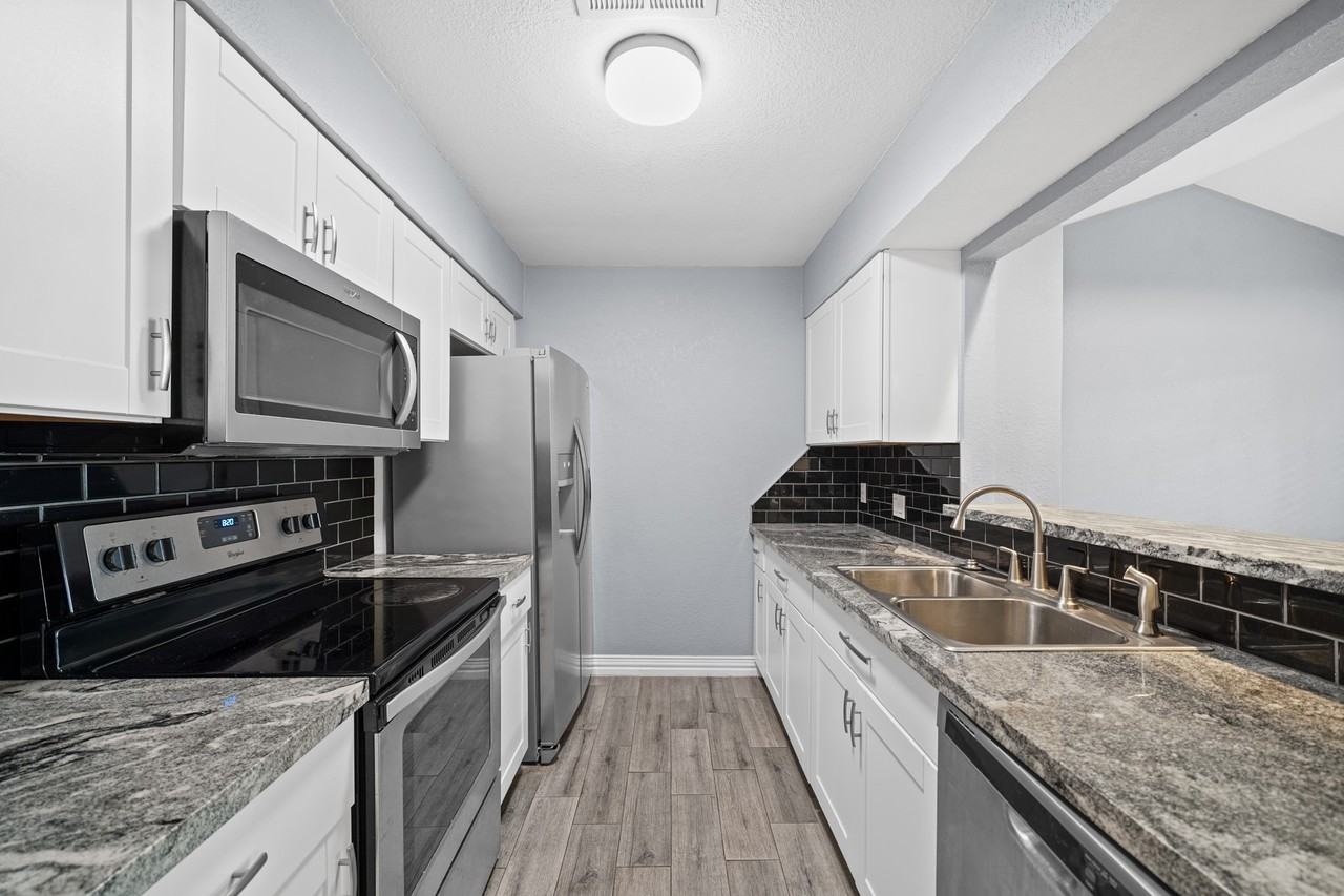 8 Hideaway Drive #8 - Photo 3 of 25