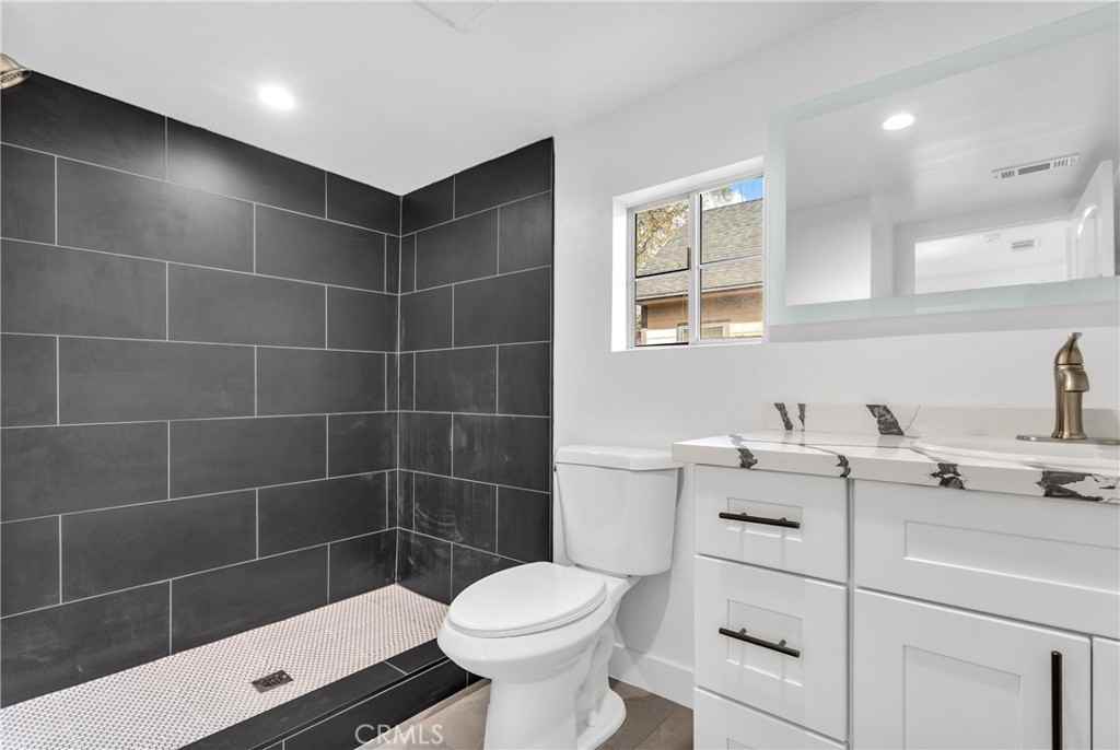 3635 Locust Street #3635 - Photo 2 of 25