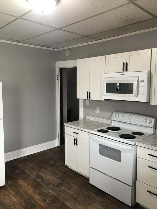 1134 Lehman Street #B - Photo 4 of 12