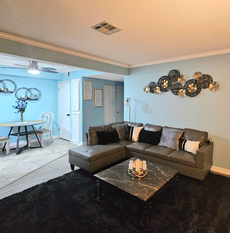 1701 E Katie Ave #5 - Photo 2 of 16