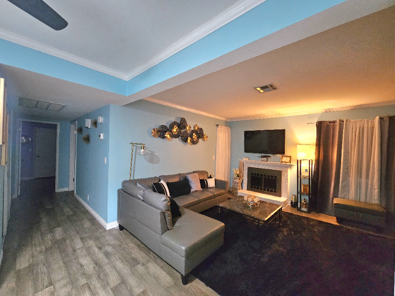 1701 E Katie Ave #5 - Photo 3 of 16