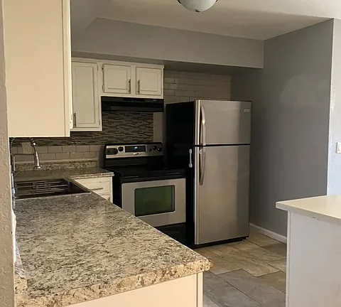 5876 South Del Moral Boulevard - Photo 2 of 12