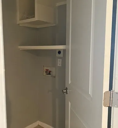 5876 South Del Moral Boulevard - Photo 3 of 12