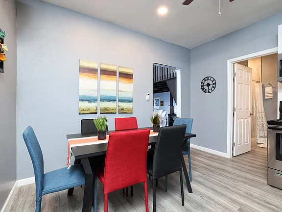 1615 N Santa Rita Ave #2 - Photo 4 of 13