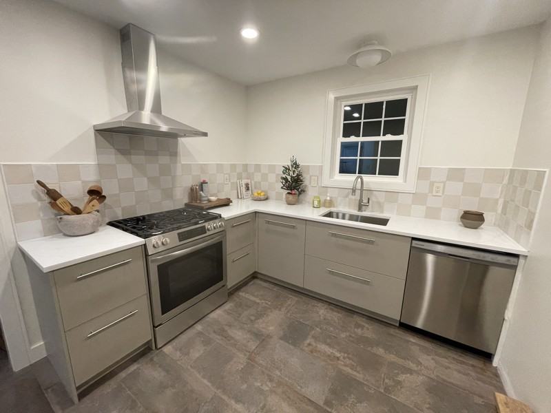 314 Springfield Street #314 - Photo 5 of 9