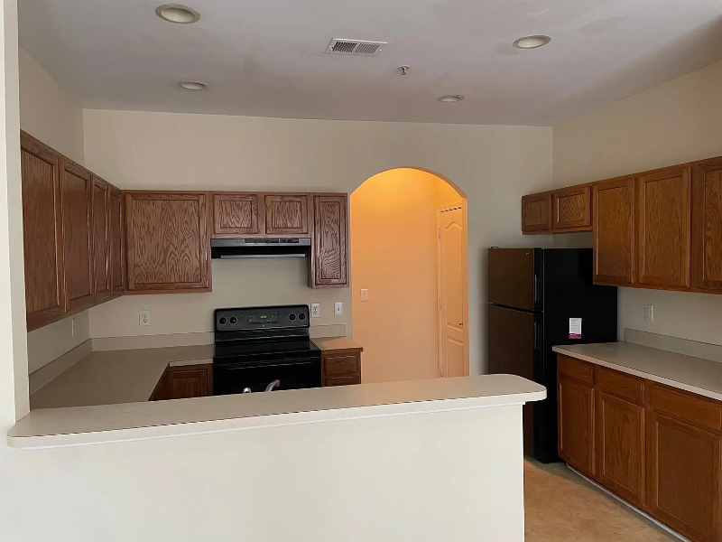 1610 Termini Drive - Photo 4 of 12