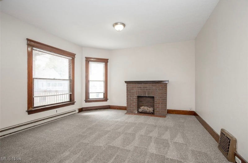 518 Washington Avenue #518 - Photo 4 of 14