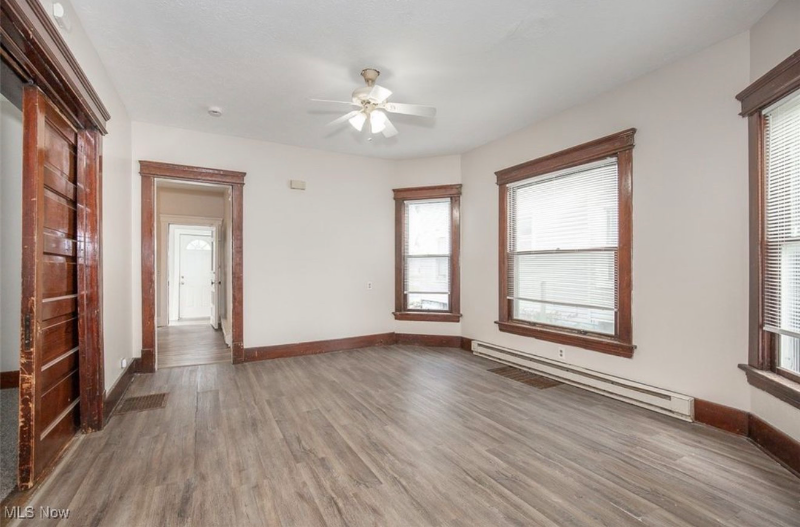 518 Washington Avenue #518 - Photo 5 of 14