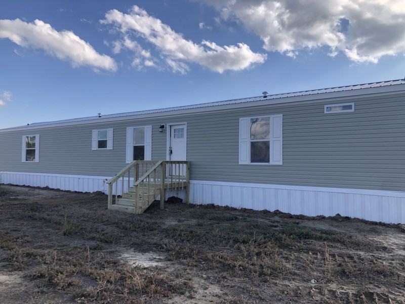 324 Patriot Ln - Photo 4 of 13