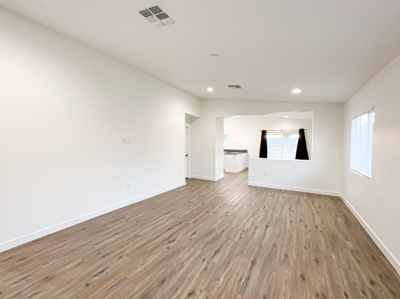 3802 North 23rd Avenue - Photo 2 of 17