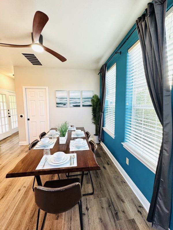 2801 Goodwin Avenue #A - Photo 7 of 33