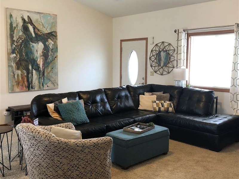 208 Northfield Road - Photo 3 of 10