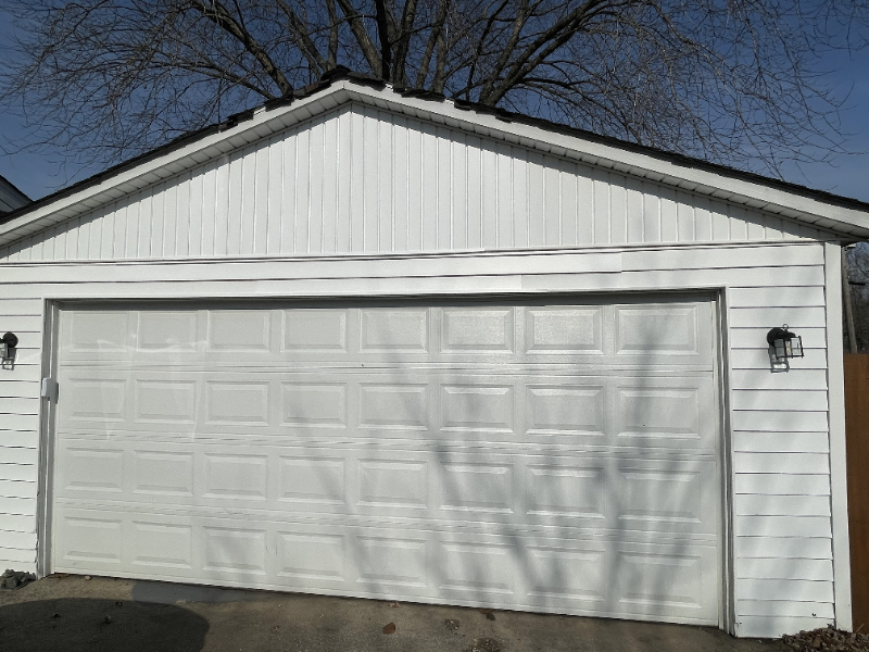 3505 Curtiswood Lane - Photo 3 of 14