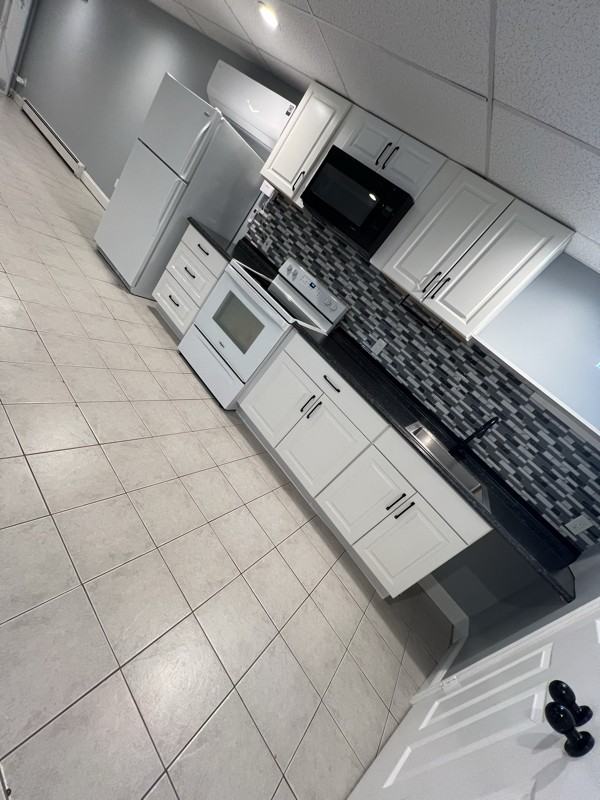 655 Middle Country Road - Photo 2 of 10