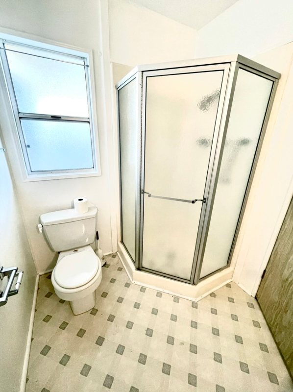 444 Whispering Pines Drive - Photo 7 of 12