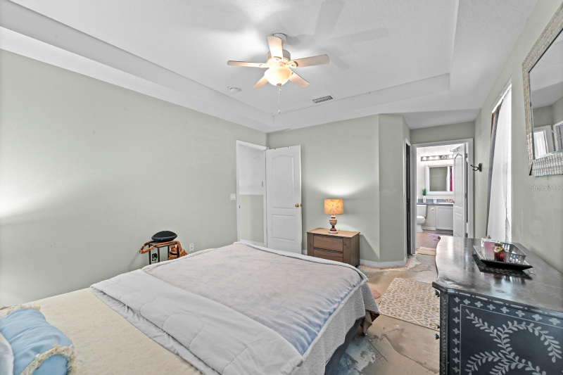 1112 Lakeshore Ranch - Photo 5 of 20