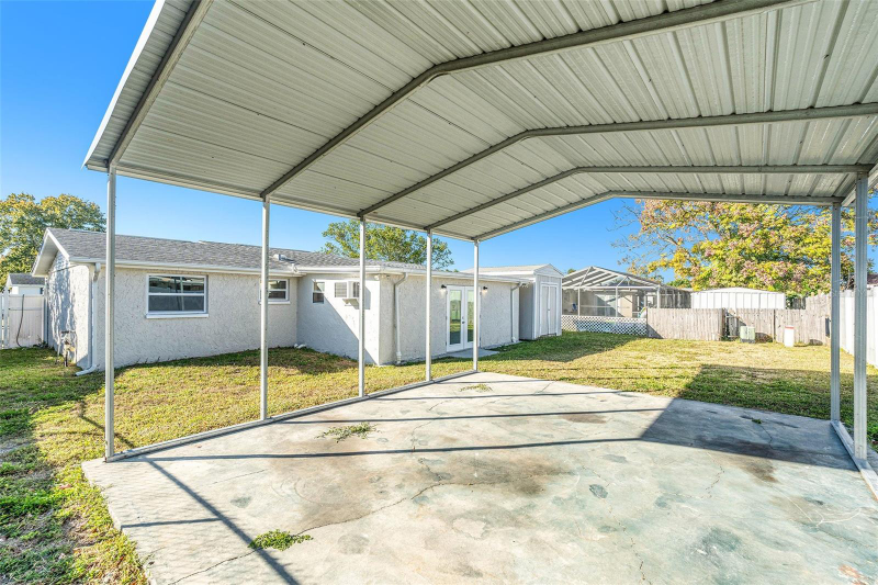 7321 Parrot Drive - Photo 2 of 20